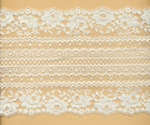 Stretch lace band