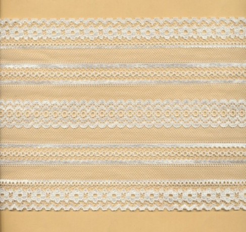 Stretch lace band