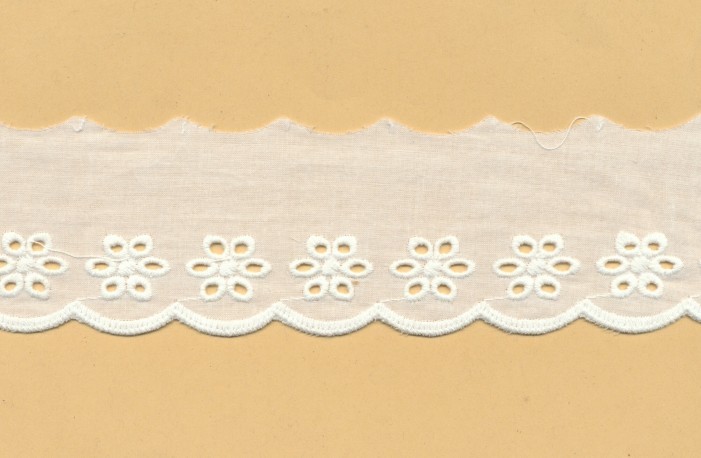 Calais lace trim