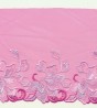 Broderie sur tulle rigide